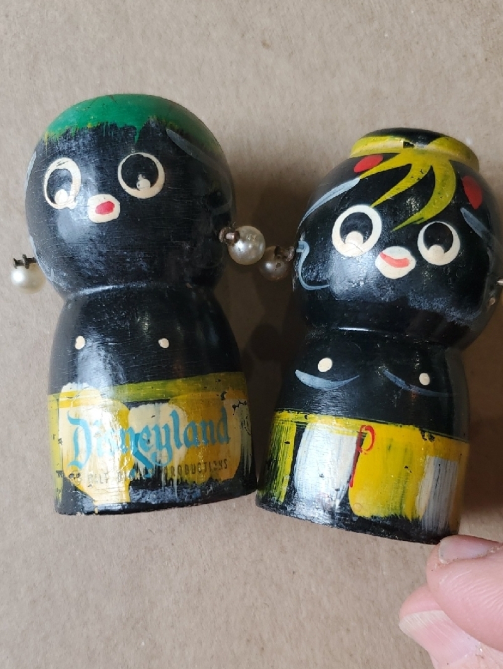 Rare 1950's Disneyland Tiki Adventurland Cruise Salt & Pepper Shaker - Picture 9 of 9